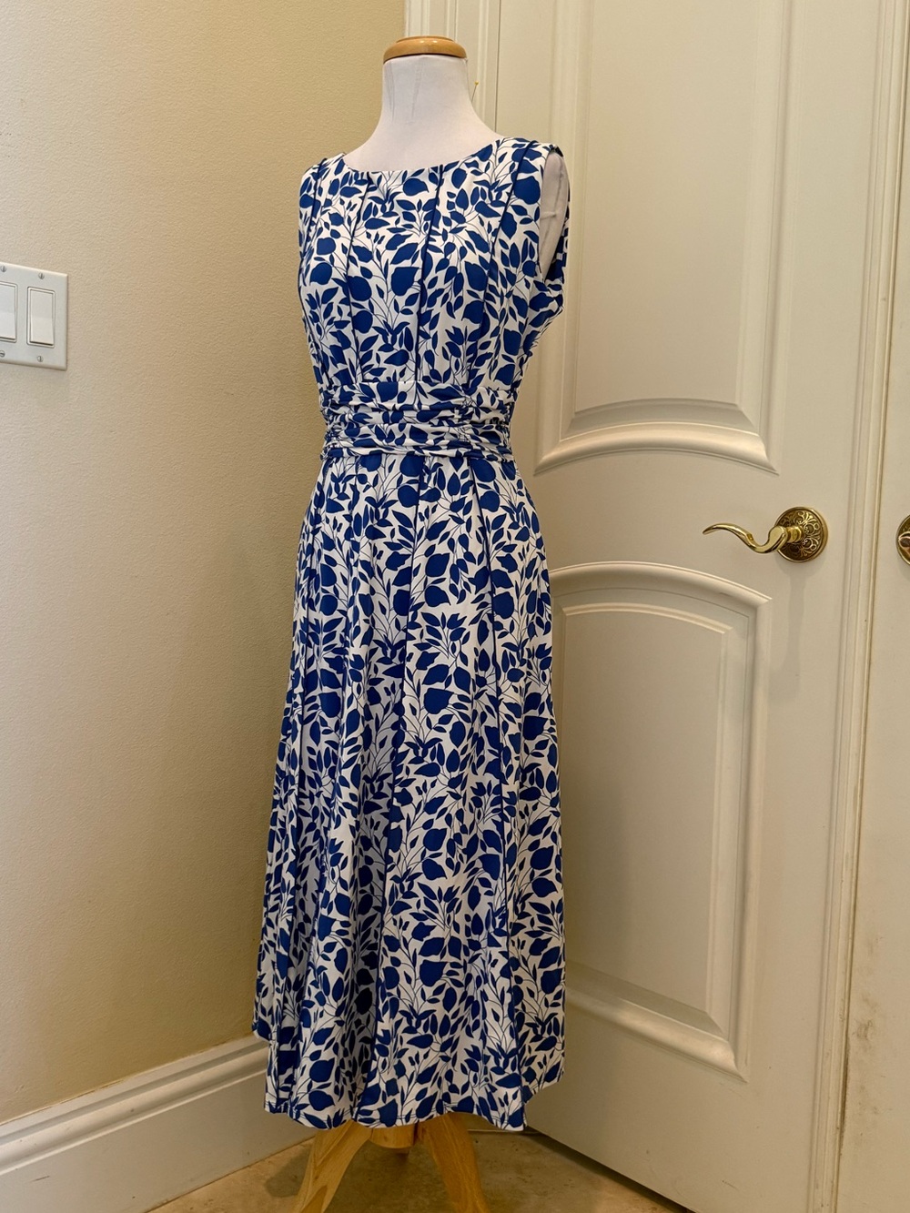 New -  Perceptions New York blue and knit white maxi dress